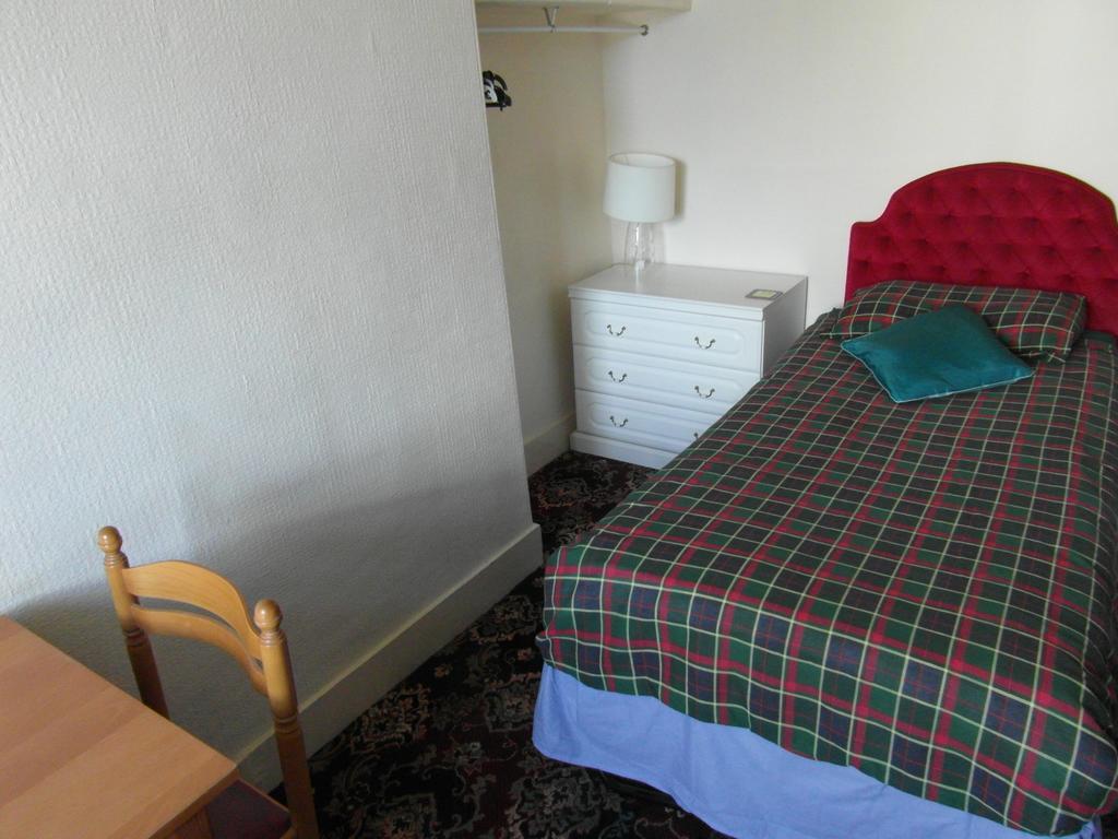 Abacus Central Guest House Абердин Экстерьер фото